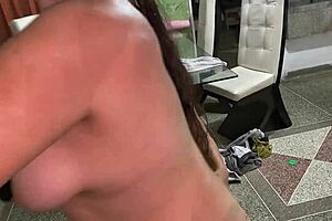 Towel falls, stepfather fucks my pussy! 😏