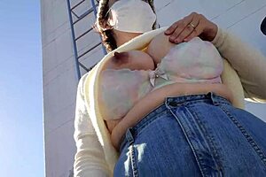 Married bride masturbates outdoors excitedly