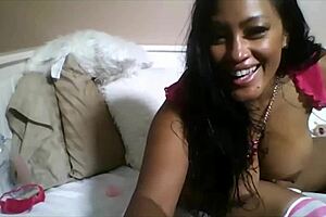 Horny Maxine X Craves Sexting And Dildo Fucking Herself To Intense Orgasms With Wet Pussy