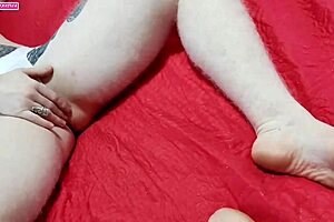 kissing feet and banging, oh what a thrill with my lover