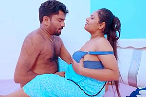 Milf figure girl dives into neighbor's juicy pussy in dorm