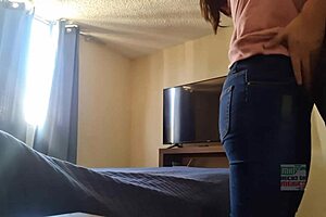 Mature milf hotwife getting her milk supply. 😏