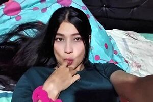 Damn, this toy sucks my pussy so good