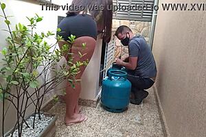 married woman says come fuck me to gas guy