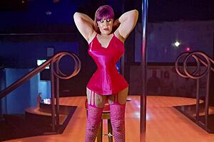 Granny Peggy Sue Pegging