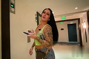 Miami: Where Women Suck Monster Cocks Without Inhibition