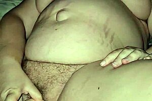 Milf spreads pussy for camp sex with preggo tits 😈