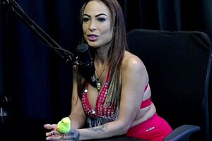 D� Oportunidade Para F�s N�o Grava Fetiches Nojentos Deu Pra Um Ex Disse Suas Comidas Favoritas E Quem Pegaria - Belinha Baracho Watch On Sheer Red