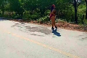 this milf in cancun flashes her tits and ass on the street.