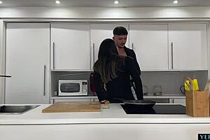 Se Folla A La Novia De Su Mejor Amigo Por Venganza