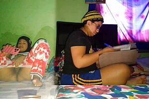 Mature Woman Masturbates While Stepsister Studies