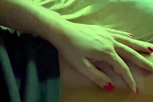 A guy finds Belinha in lingerie watching live, sucking monster cock outdoors