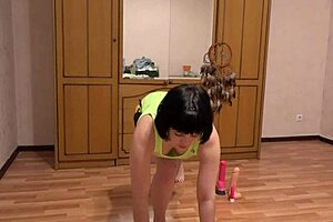 Anal Penetration! Gymnastics Brunette With Gaping Anus Masturbates!