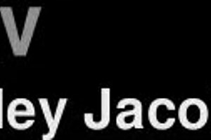 i am horny milf riley giving elevator bbc blowjob