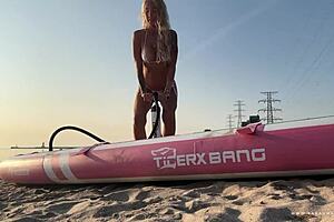 Blonde milf cums publicly during sup yoga