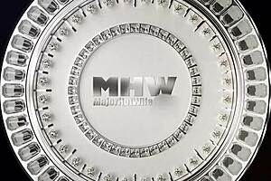 Busty brunette milf Syren de Mer gets her pussy pounded by Rome Major