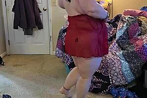 Bbw in Lingerie Performs Striptease Undressing Slowly for Amateur Milf