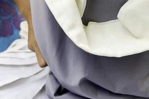 印度辣妹森林快速干 😈 紧逼肛门