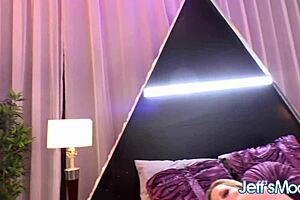 Bbw amber kush tastes the dildo after fucking her pussy with it