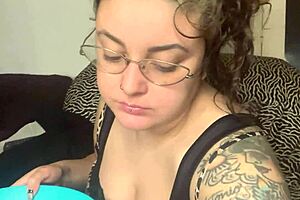 Fetish Sexy Mouth Crunches Popcorn