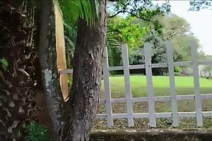 Hot Married Woman Blows Farm Doorman Then Fucks Him At Home