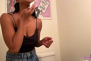 getting steamy in the bathroom, sultry jenna foxx pleasures herself