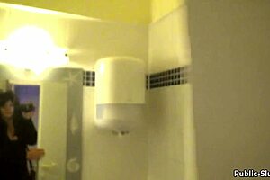 Hot wife flashes and fucks outdoors