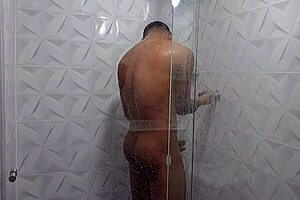 Does Venus Really Enjoy Her Stepbrother's Big Cock Like That?