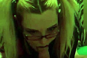 Breezy Breeze gives amateur blowjob in pov.