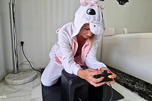 Milf Wearing Unicorn Costume And Riding With Sybian