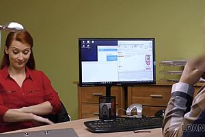 Loan4k ayant besoin dargent un charmeur aux courbes sensuelles demande de laide