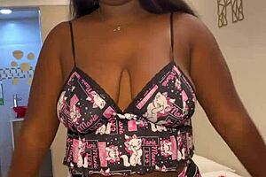 colombian woman orders delivery and pays with hot sex