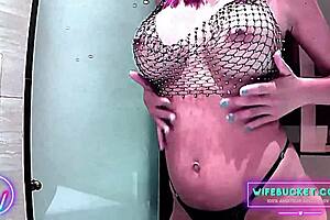 I took my wife to a fancy hotel and fucked her bubble butt.