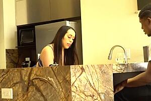 Amazing body milf cheats on athlete husband with teammate