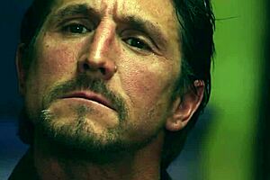 Kayden Kross Wants Her Pussy Licked At Work!