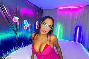 Oiled MILF Gets Extreme Rough Anal Stretching with Buttplug