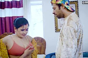 调皮小叔子狠操火辣嫂子