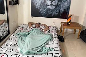 Capítulo 1 two stepbrothers and a pussy i cant stand the temptation and end up doing something crazy is this infidelity 😈