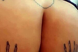 i woke up horny after swing party and use my toy