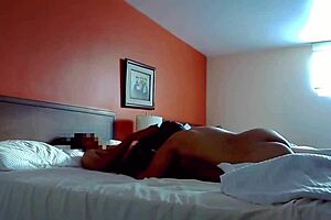 Latina Mature Brunette Gives Divine Blowjobs In Bedroom With Ass Shaking