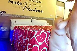 Chichona Bien Putita Clip, Latina With Big Tits 😏