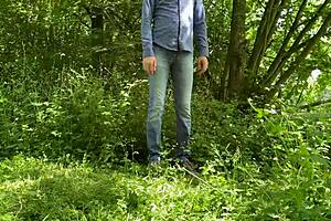 Sexy fat milf takes off her panties and pisses duet with a stranger