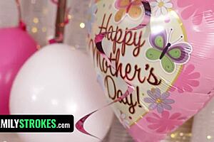 Big tits stepmom surprised by lesbian threesome during massage with petite blonde mother in law