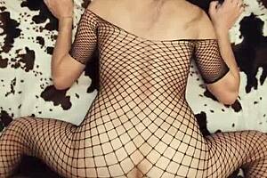 The Couple's Passionate Outdoor Pov Sex Goes Public In Their Homemade Video