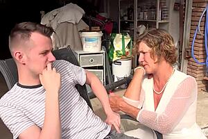 Milf performs cowgirl and blowjob on Sam Bourne