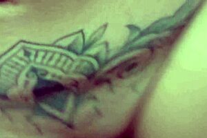 Vagabunda Casada Gemendo De Tesão No Pau De Outro Macho