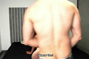 巨臀继母扑上巨屌猛干！