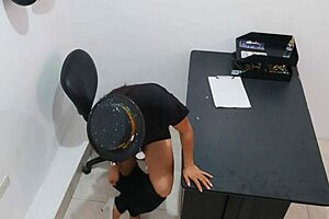 With excitement, I inserted an anal plug and wished subscribers intense sex for new year.