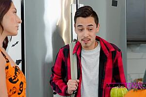 what's the story with stepmom and stepson on halloween?