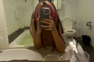 Real Amature Homemade Myanmar Couple Sex In The Bath Room